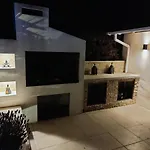La Du Moulignon بيت للعطل