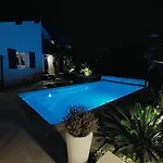 La Du Moulignon بيت للعطل