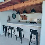 La Du Moulignon سان فينسنت دو تيروسيه
