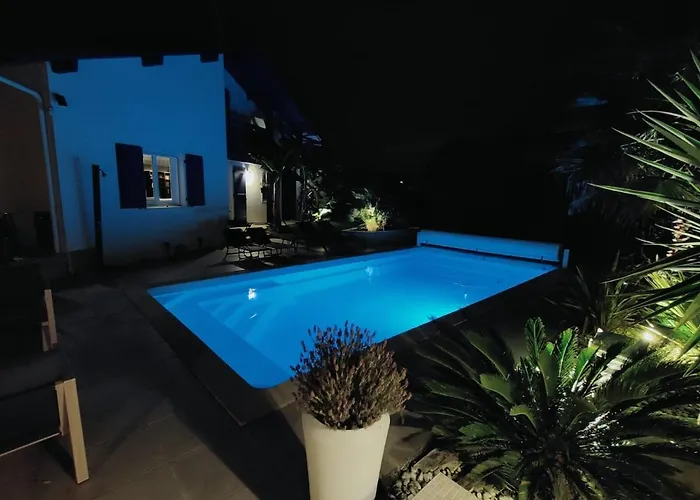 La Du Moulignon Holiday home