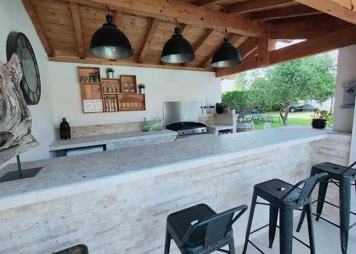 La Du Moulignon Holiday home