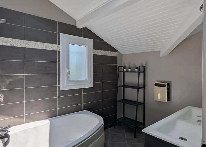 La Du Moulignon Holiday home